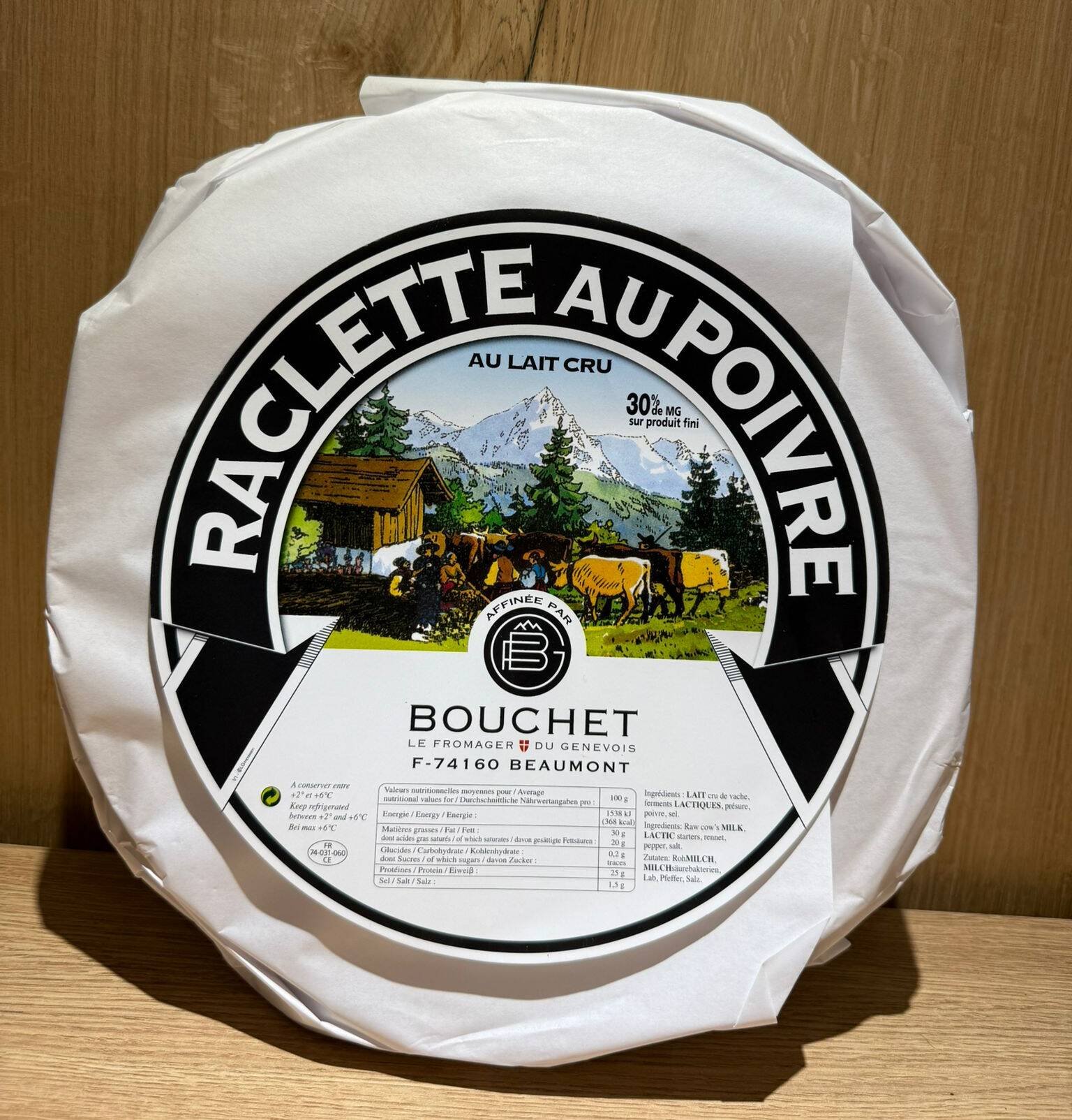 Raclette me piper të zi
