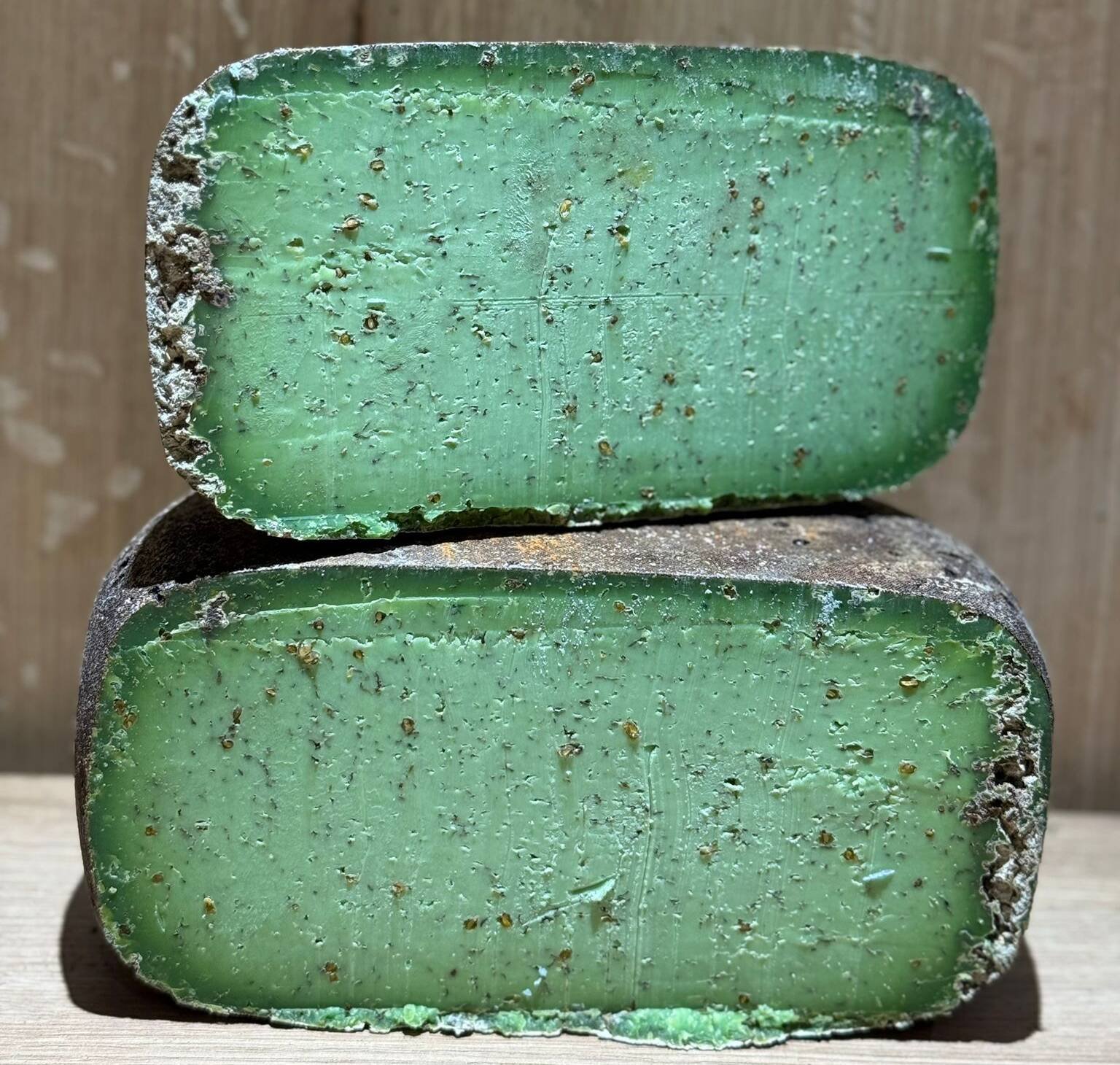 Tomme De Berry Pesto